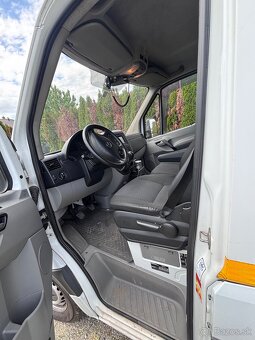 Mercedes Šprintér Odťahovka - 13