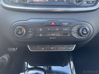 Kia Sorento 2.2 CRDi AWD, 147 kW - 13