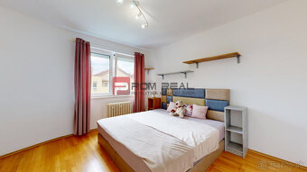 veľkometrážny 3 izbový byt s parkovacím miestom na predaj - 13