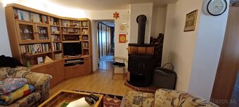 Na predaj krásny, slnečný 7. izbový rodinný dom s komplet vš - 13