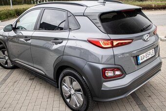 Hyundai Kona Electric 150 PREMIUM - 13
