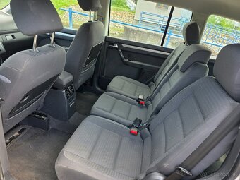 VW Touran - 13