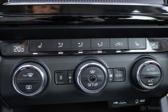 Škoda Octavia Combi SCOUT2.0 TDI DSG 4x4 - 13