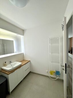Prenájom 2-izbového nového moderného bytu v Trnave – Arboria - 13