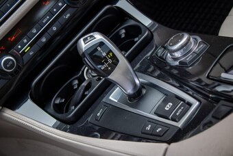 BMW rad 5 Touring 530d xDrive - 13