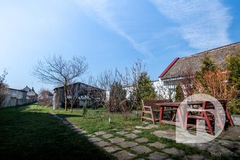 NOVINKA - 3.izb RODINNÝ DOM S VEĽKÝM POZEMKOM RAJKA - MAĎARS - 13