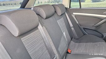 Škoda Octavia II Combi facelift 1.6 TDI  (77kw) - 13