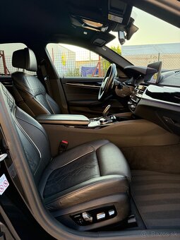 BMW M550i Xdrive 4.4 V8 Twin-turbo 390kw FL v ZÁRUKE - 13