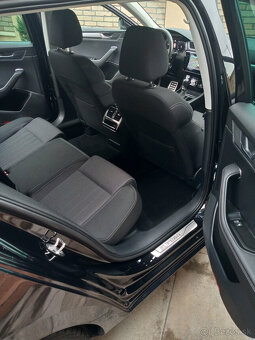 Škoda Superb 2,0 TDI 110 kw, DSG,Style,8/2022 - 13
