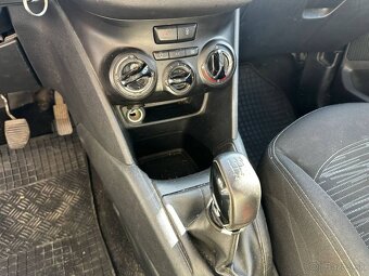 Peugeot 208 1.4 HDI - 13