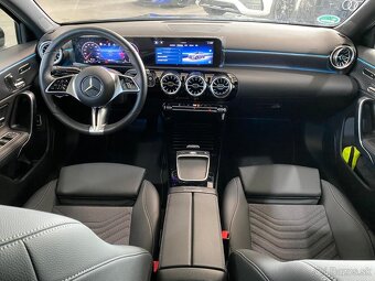 Mercedes-Benz A - 13