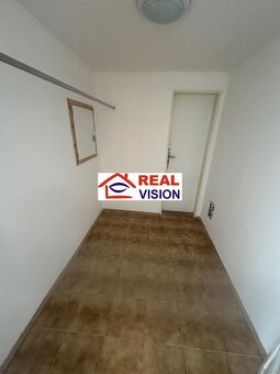 Predaj 5 izbový slnečný mezonet 179 m2, 146 m2 úžitková Popr - 13