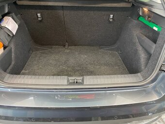 Škoda Kamiq Y125 Plus 1.5TSi 110kw 7 - stup automat - 13