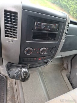 VW Crafter 2.5 TDI 100Kw Bus Klima 9 mist, Model 2011 - 13