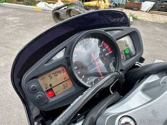 Suzuki GSR-600 r.v. 2008 - 13