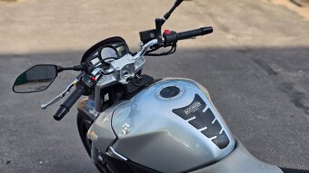 Suzuki GSR-600 r.v. 2008 - 13