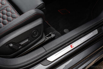 Audi RS3 2.5 TFSI quattro S tronic - 13