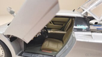 1:18 BUGATTI EB110 - 13