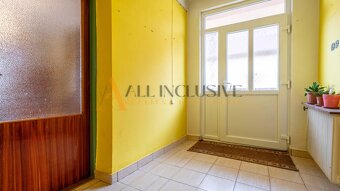 ALL INCLUSIVE l NA PREDAJ 3 IZBOVÝ ROD. DOM S GARÁŽOU, TRHOV - 13