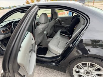BMW 530XD - 13