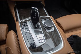 BMW 740 LD - 13