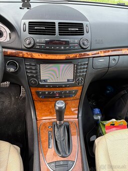 REZERVOVANÉ DO SOBOTY OBEDA Mercedes-Benz E 320CDI W211 - 13