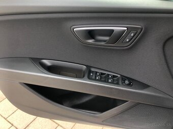 SEAT Leon 1.6TDI CR ST Combi - 13
