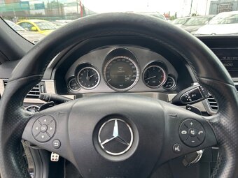 Mercedes-Benz E trieda Sedan 350 CDI BlueEFFICIENCY Avantgar - 13