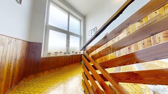 Rodinný dom s 8árovou záhradou v obľúbenej lokalite mesta - 13