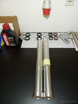 Ducati monster 750 - 13