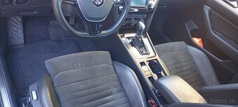 Volkswagen Passat B8 2.0 TDI 190k Highline 4MOTION DSG - 13
