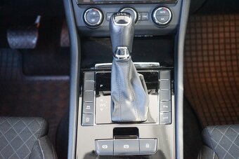 102- Škoda, Superb, 2016, benzín, 1.8 TSI, 132kw - 13