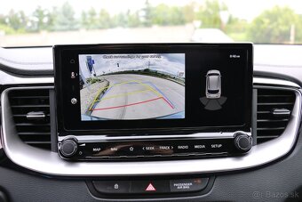 Kia Ceed 1,5 T-GDi AT GOLD LED pack - 13