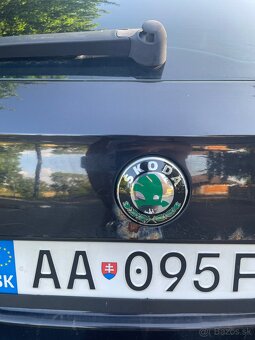 Škoda Superb Combi 2.0 TDI DSG - 13