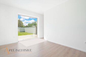 ALL INCLUSIVE | NA PREDAJ MODERNÁ 4-IZBOVÁ NOVOSTAVBA , JAHO - 13