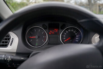 Citroën C-Elysée 1.6 BlueHDi Exclusive, 2016, 126 000 km - 13
