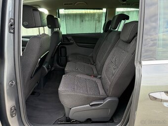 Volkswagen Sharan 2.0 TDI 4MOTION - 13