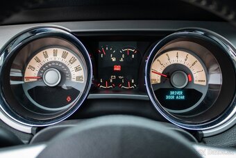 Ford Mustang GT 5.0 V8 - 13