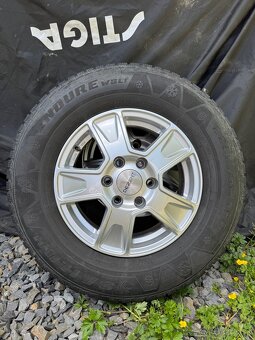 Kolesá DEZENT Van 6x130 ET62 + zimné pneu 225/75 r16 C - 13