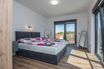 Luxusný dom s vyhrievaným bazénom, Chorvátsko ostrov VIR - 13