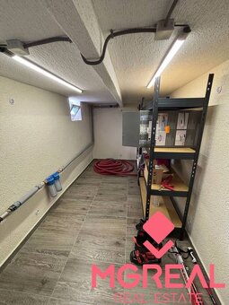 Rodinný dom Hajná Nová Ves po rekonštrukcii - 13