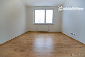 PRENÁJOM Byt 2+1 (62 m2) s balkónom v centre, Levočská ul., - 13