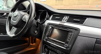 Škoda Superb Combi Scout 4x4 2.0 TDI 103kw DSG+ F1 2013 - 13