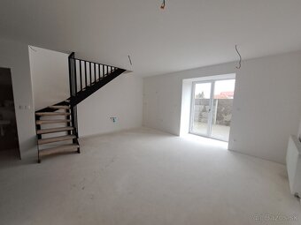 Mezonetový byt s veľkou terasou, Kalná nad Hronom - 13