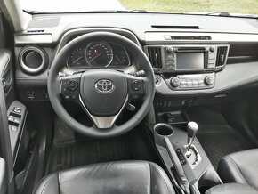 TOYOTA RAV4 2,2 D-CAT 4x4 - 13