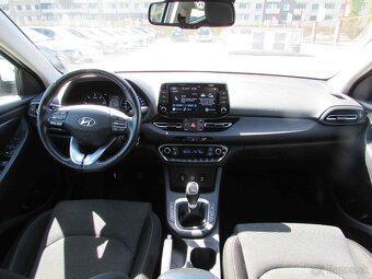 Hyundai i30 CW 1.6 CRDi Family - 13