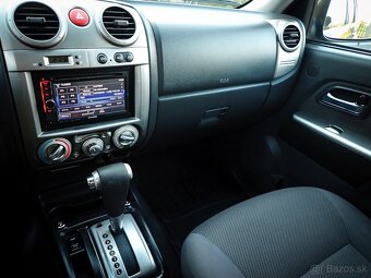 ISUZU D-MAX 3.0TD 163 PS A/T 4x4 - HARDTOP, ŤAŽNE, NOVA STK - 13