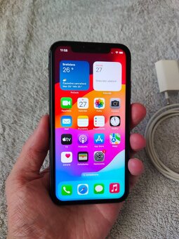 Apple iphone 11 64GB Black - 13