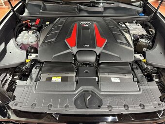 Audi RSQ8 4.0 TFSI QUATTRO - 13
