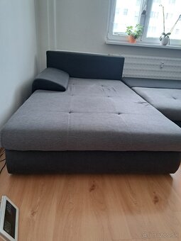 Sedacia súprava / rozkladací šedý gauč - 13